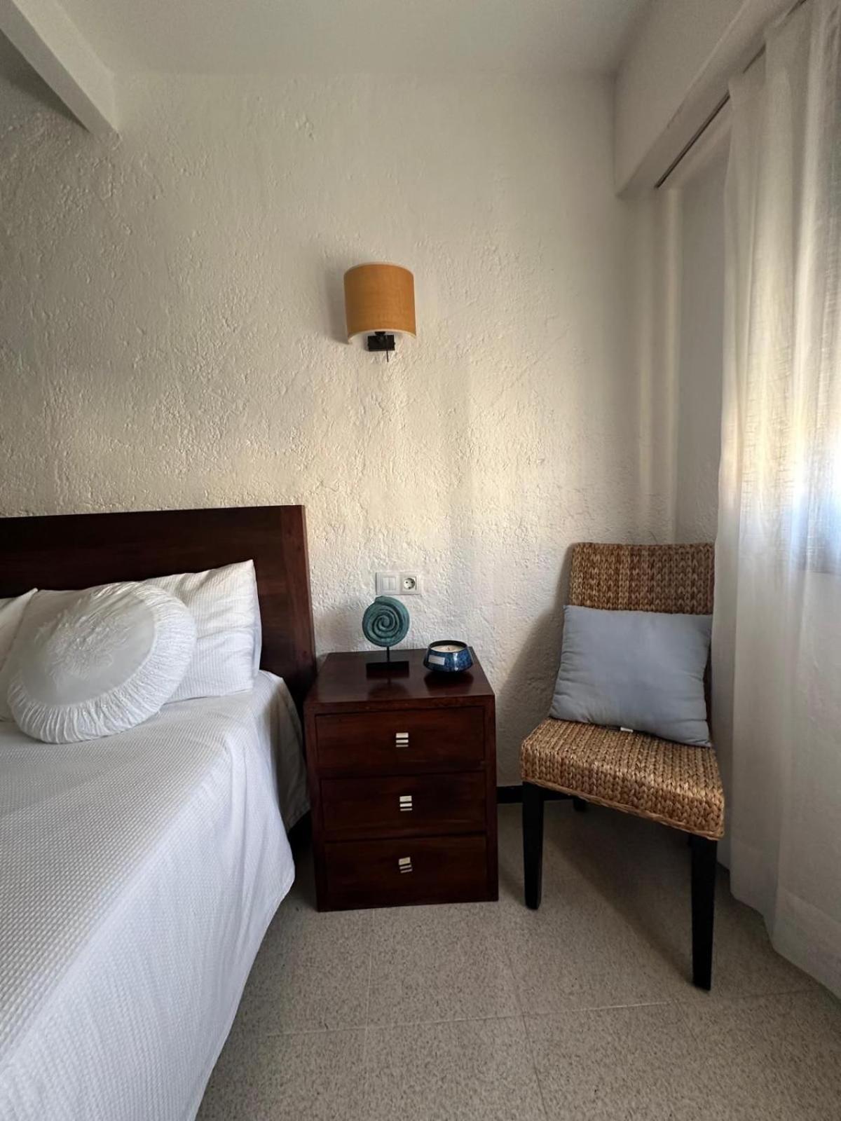 Torre Azafata Apartment อาเรนาเลส เดล ซอล ภายนอก รูปภาพ