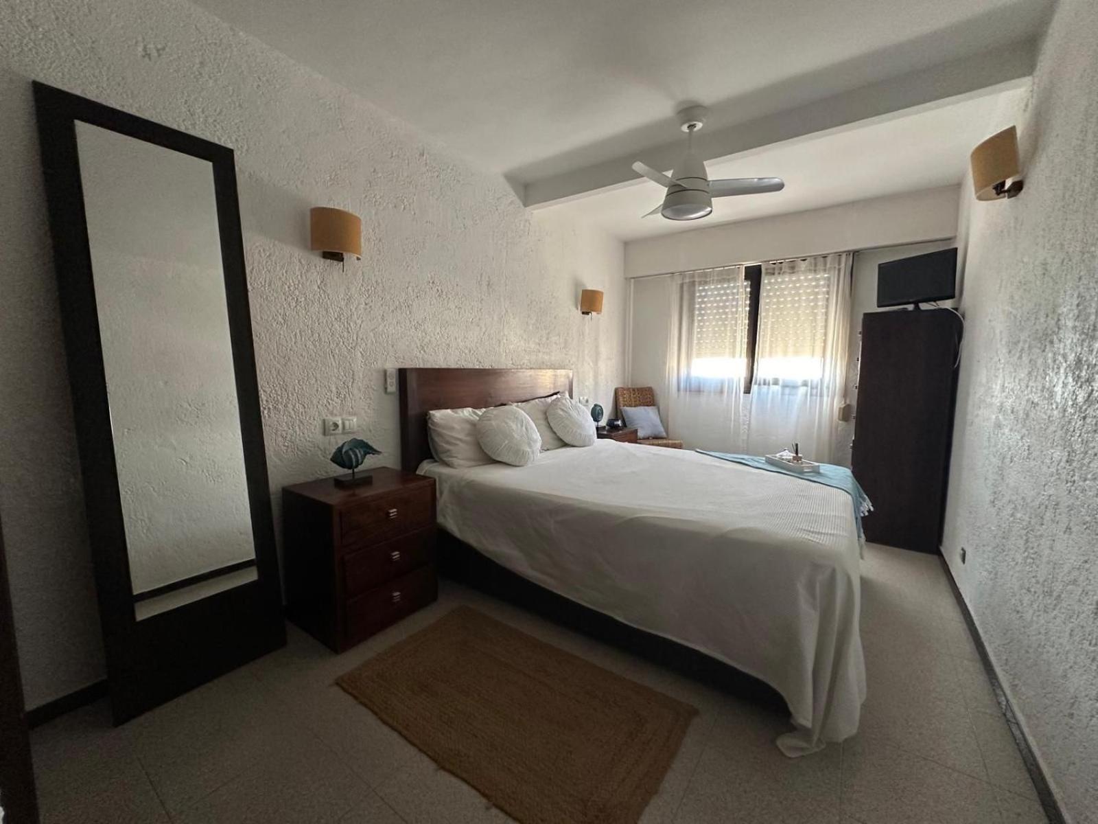 Torre Azafata Apartment อาเรนาเลส เดล ซอล ภายนอก รูปภาพ